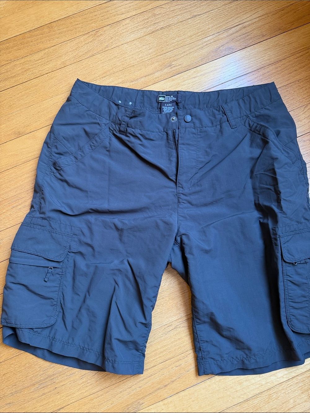 REI Women's Charcoal Gray Cargo Shorts